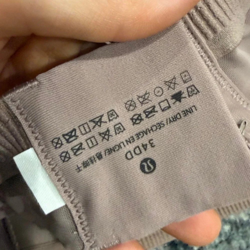 Lululemon energy bra high support Size 34dd